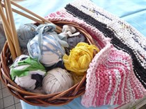 Knitting using old clothes